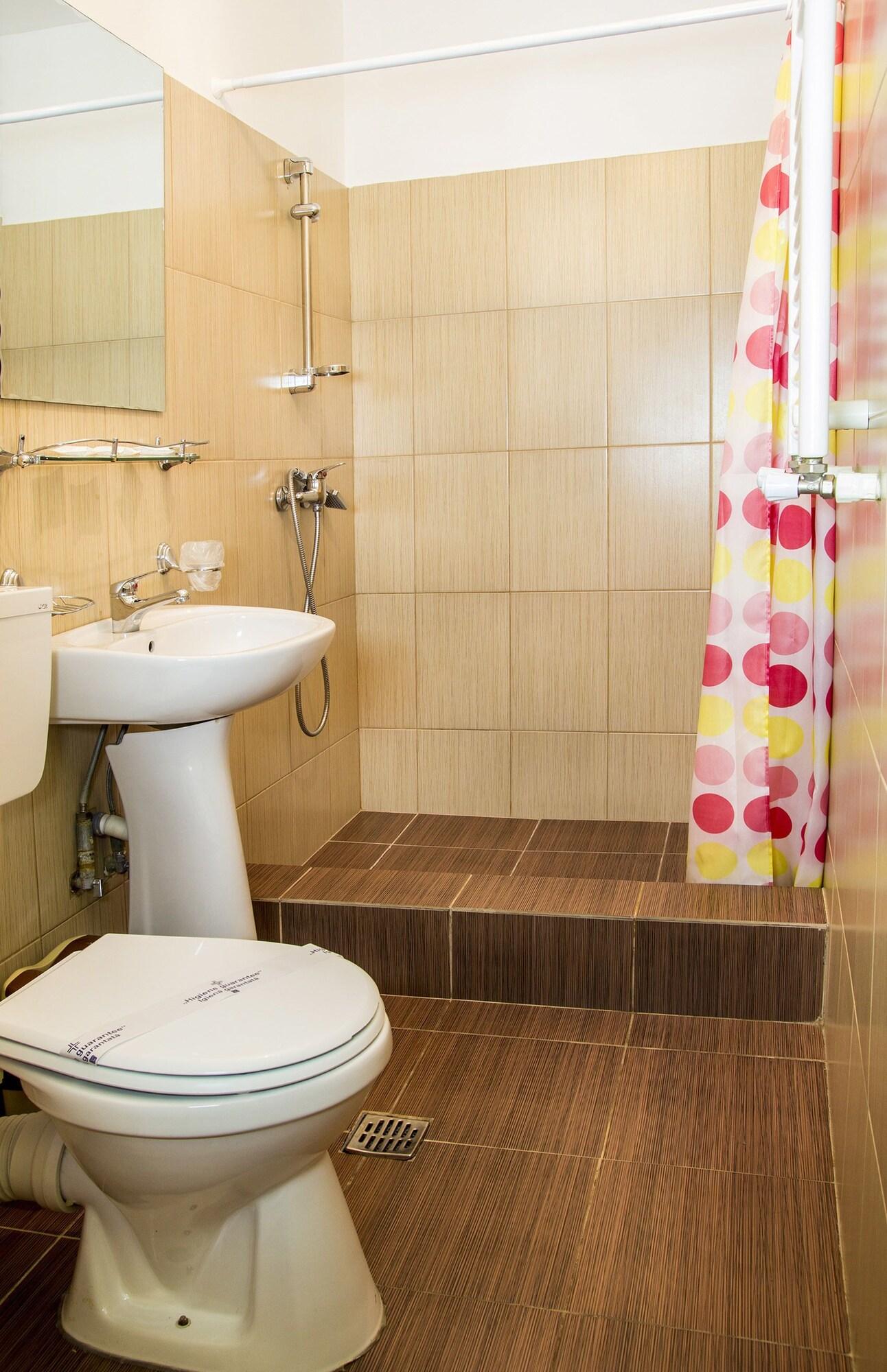 Hotel Eos Bucharest Luaran gambar