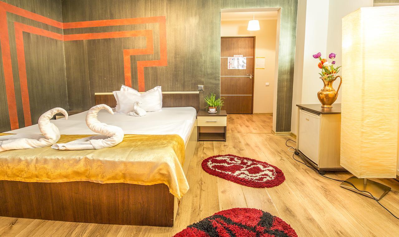 Hotel Eos Bucharest Luaran gambar