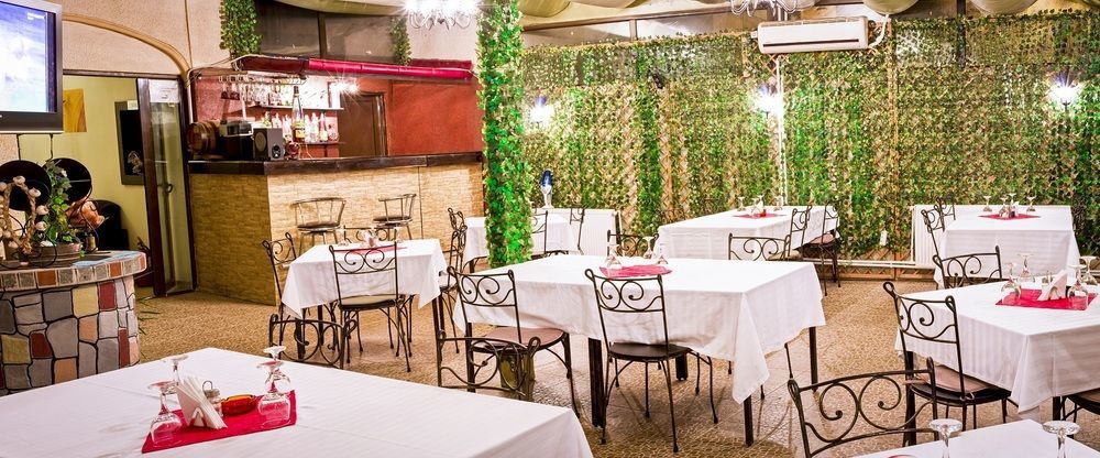 Hotel Eos Bucharest Luaran gambar