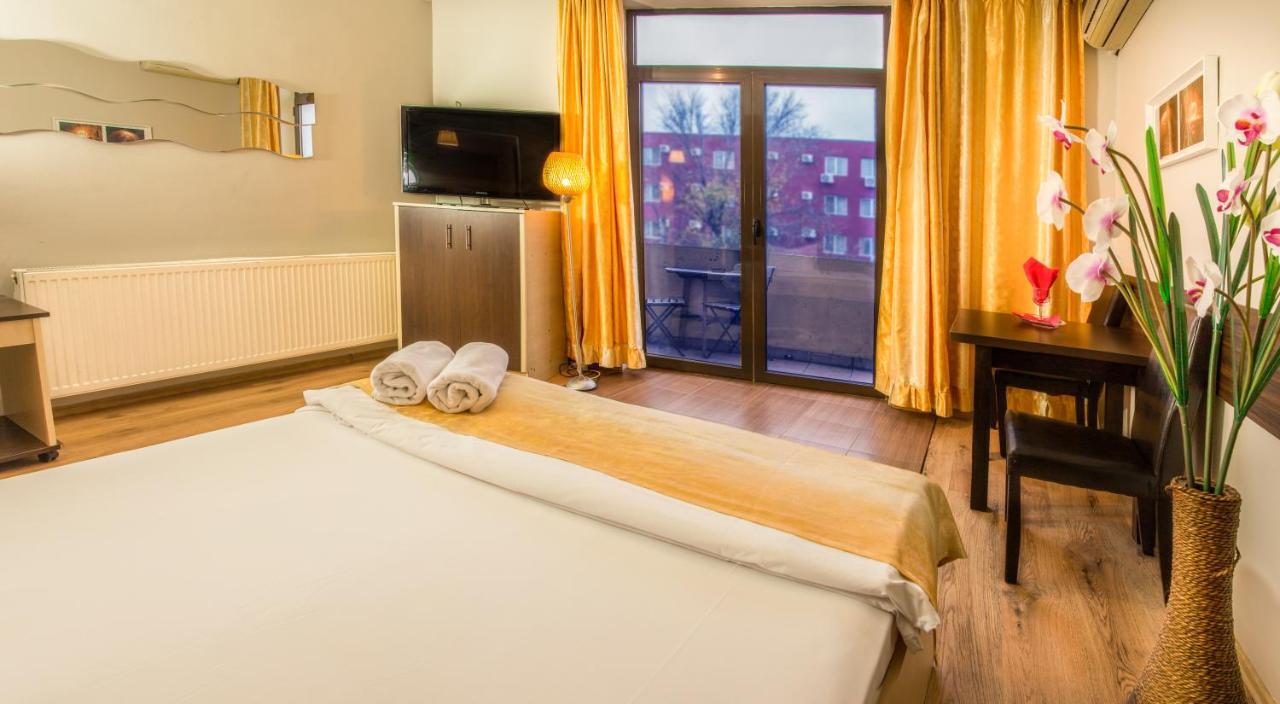 Hotel Eos Bucharest Luaran gambar